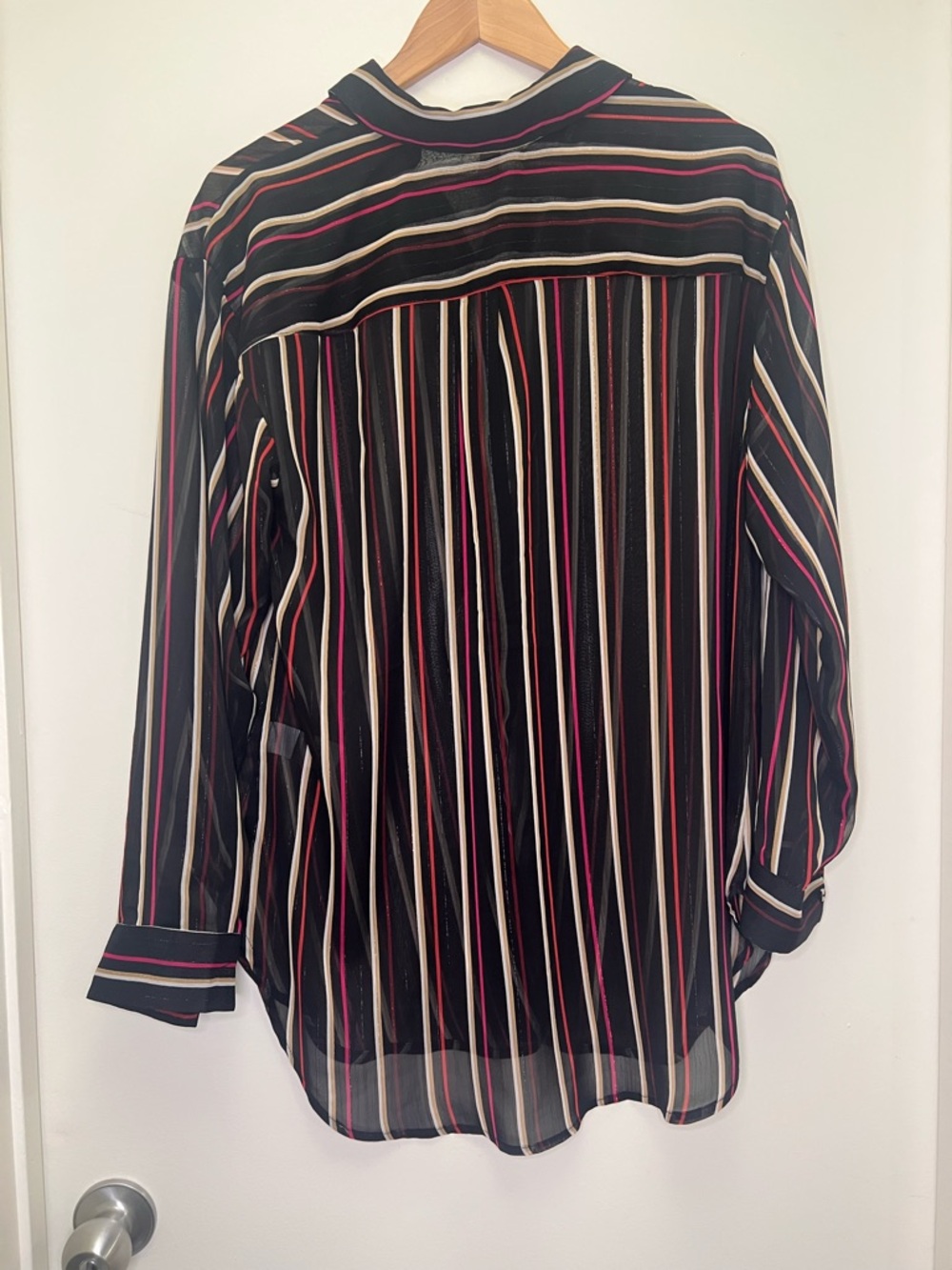 Vince Camuto Sheer Striped Blouse Size M Black Pink Gold Button Front Top - Picture 8 of 8